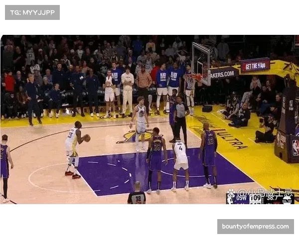 湖人半场罚球优势难掩问题 过度依赖判罚缺乏进攻体系